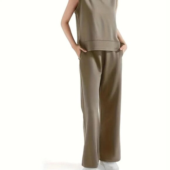 Suuksess Women’s 2-Piece Lounge Set Sleeveless Top & Wide Leg Pants Khaki Size M - Picture 3 of 4